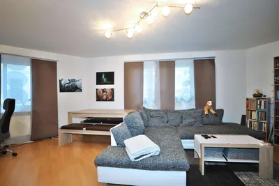 Kurzfristig beziehbar - Gepflegte 2-Zi.-Wohnung in Gera, Bj. 1996 mit Einbauküche und Pkw-Stellplatz – Bild 6