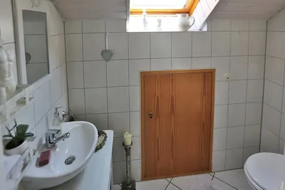 Liebevoll gestaltetes, gepflegtes 1-Fam.-Haus mit traumhaftem Garten in Rudersberg-Klaffenbach – Bild 4