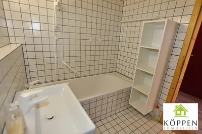 Tolle 2-Zi.-ETW mit großem Balkon und Einbauküche, sofort beziehbar – Bild 6