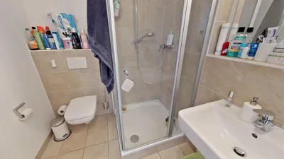 Helle 2-Zi.-Wohnung mit Einbauküche in Fellbach – Bild 2