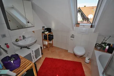 Eine ganze Etage im Dachgeschoss,  4 Zimmer, 2 Balkone, helle Räume, Kaminofen, toller Grundriss – Bild 6