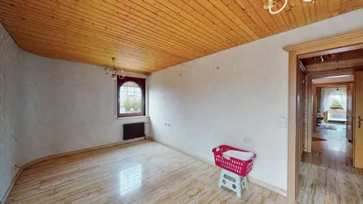 HÜTTENZAUBER IN KORB i. R. - Außergewöhnliche 3,5 Zi.-OG-Whg. mit 135 m² Wfl. und großer Terrasse – Bild 2
