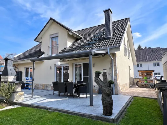 Biete Exklusives Einfamilienhaus in Allmersbach i. T - nehme Wohnung in Zahlung