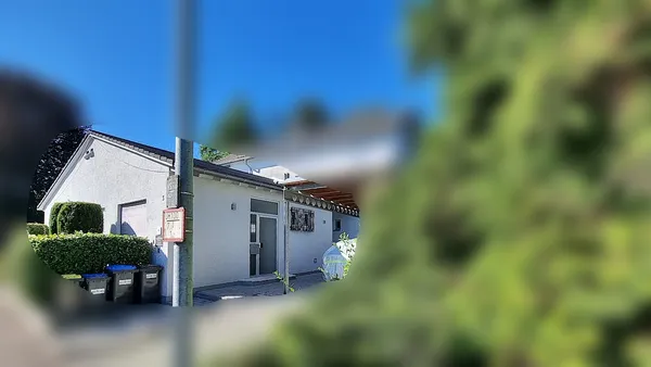 Esslingen-Berkheim Praxis-/Büroräume für Zahnarzt, Arzt, Physiotherapie, Massage, Versicherung  etc.