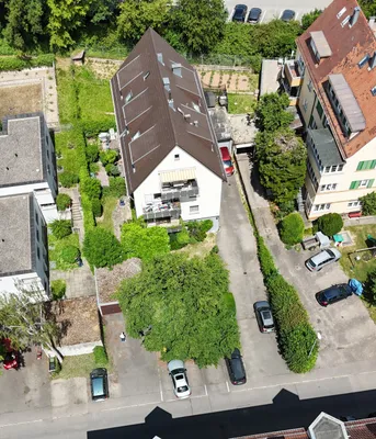 Stuttgart-Bad Cannstatt: Mehrfamilienhaus aufgeteilt in Eigentumswohnungen